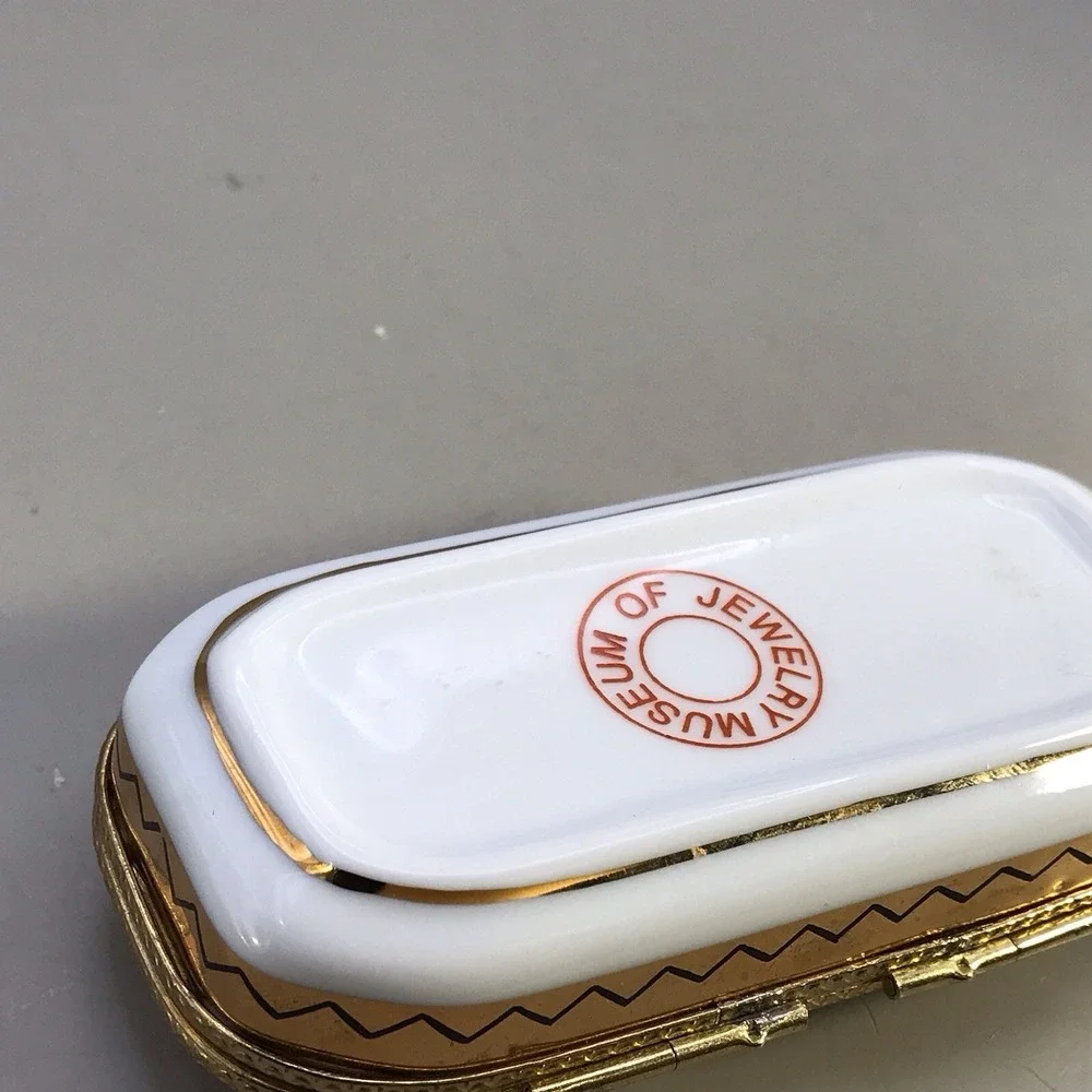 Museum Of Jewelry Trinket Box Floral Gold Chevron
